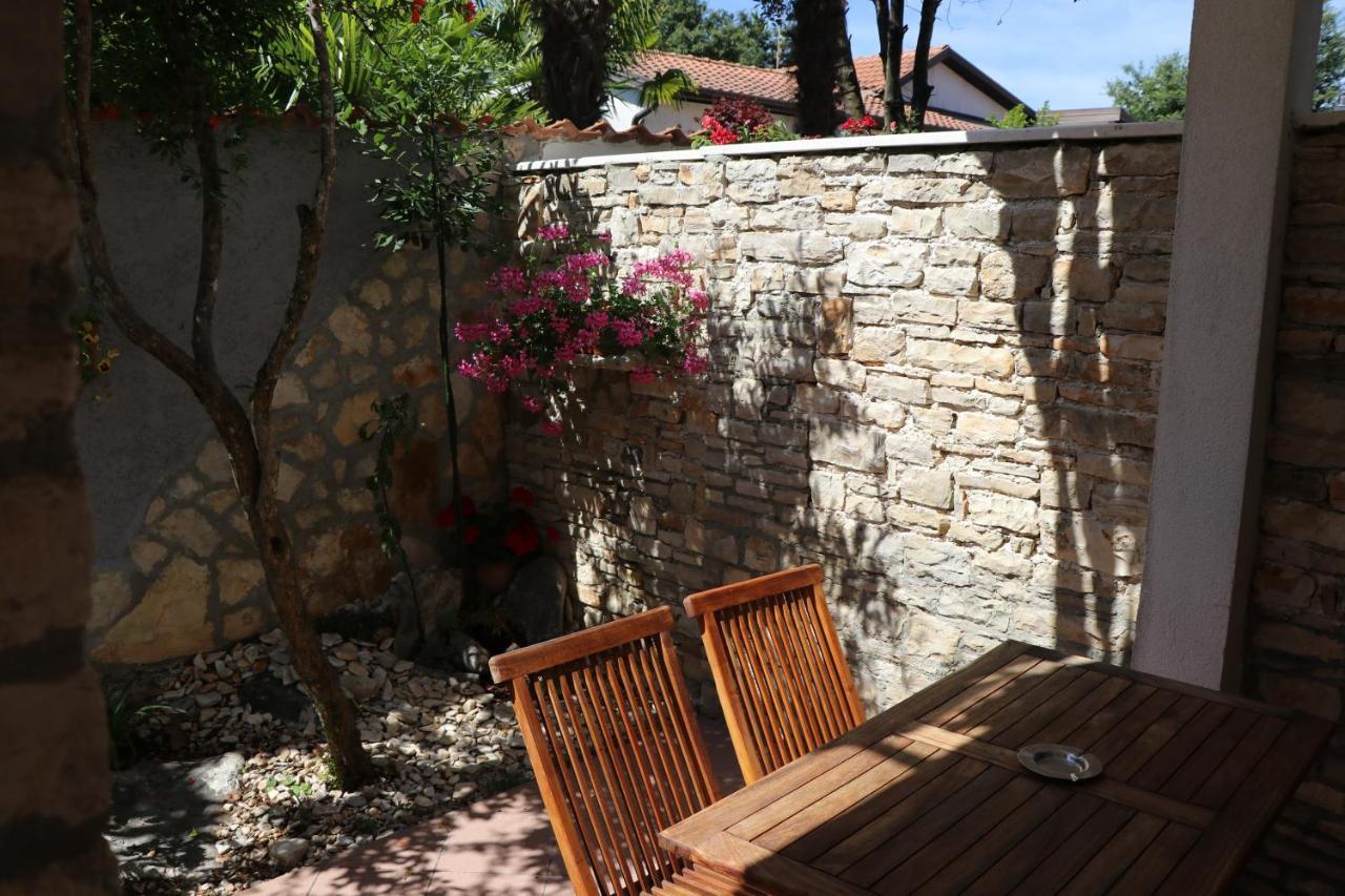 Apartment Sole Poreč Exteriör bild